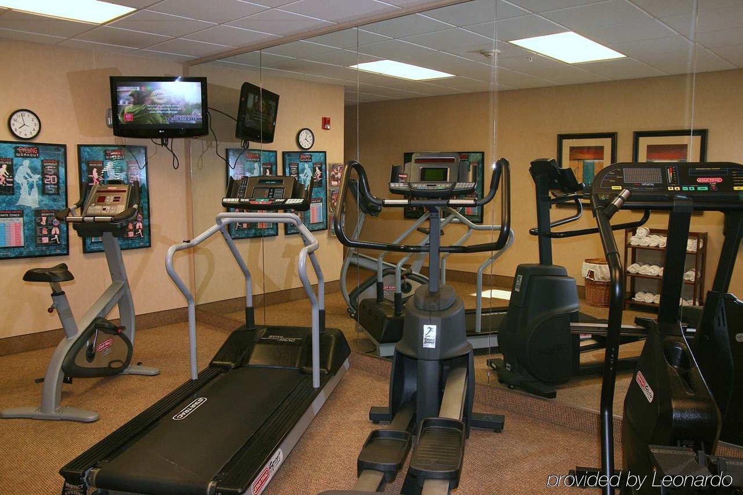 Hampton Inn & Suites Pensacola I-10 N At University Town Plaza Facilities photo